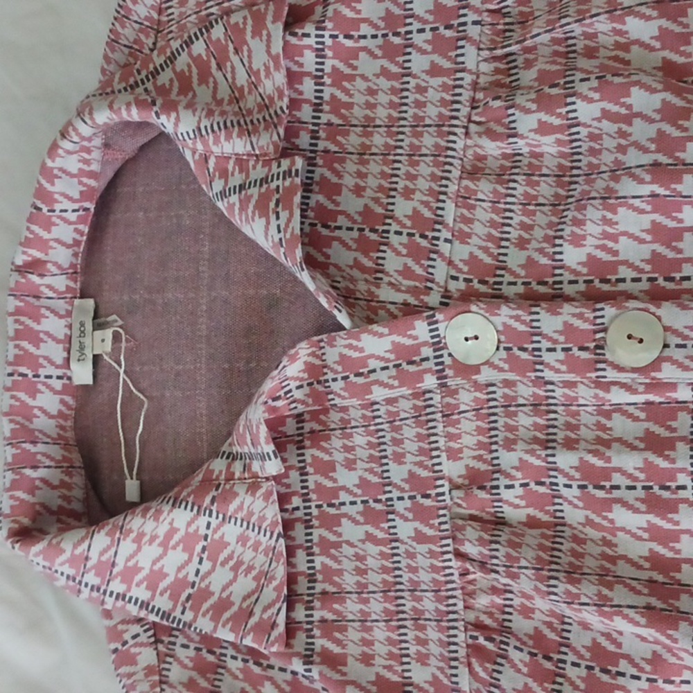 Dress/Top - Picture 3 of 6